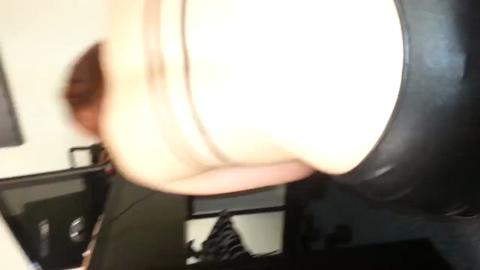 1100