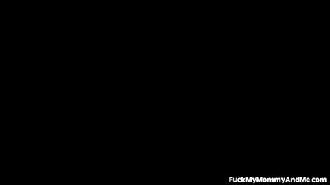 44772